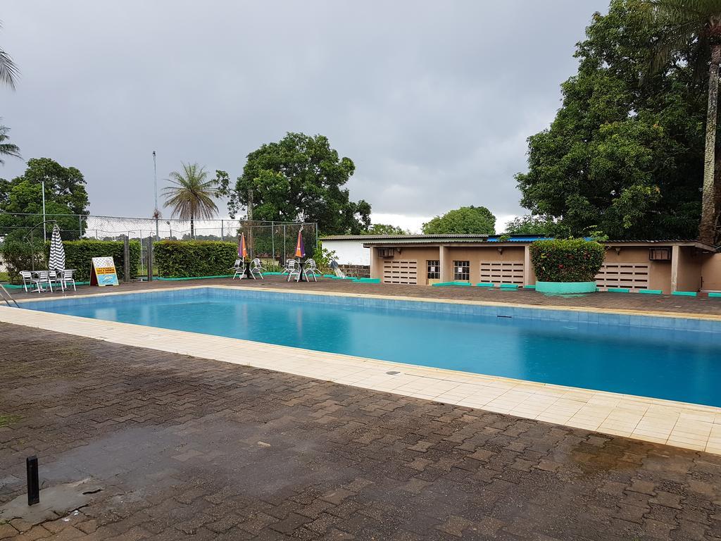 Lungi Airport Hotels Tulun エクステリア 写真