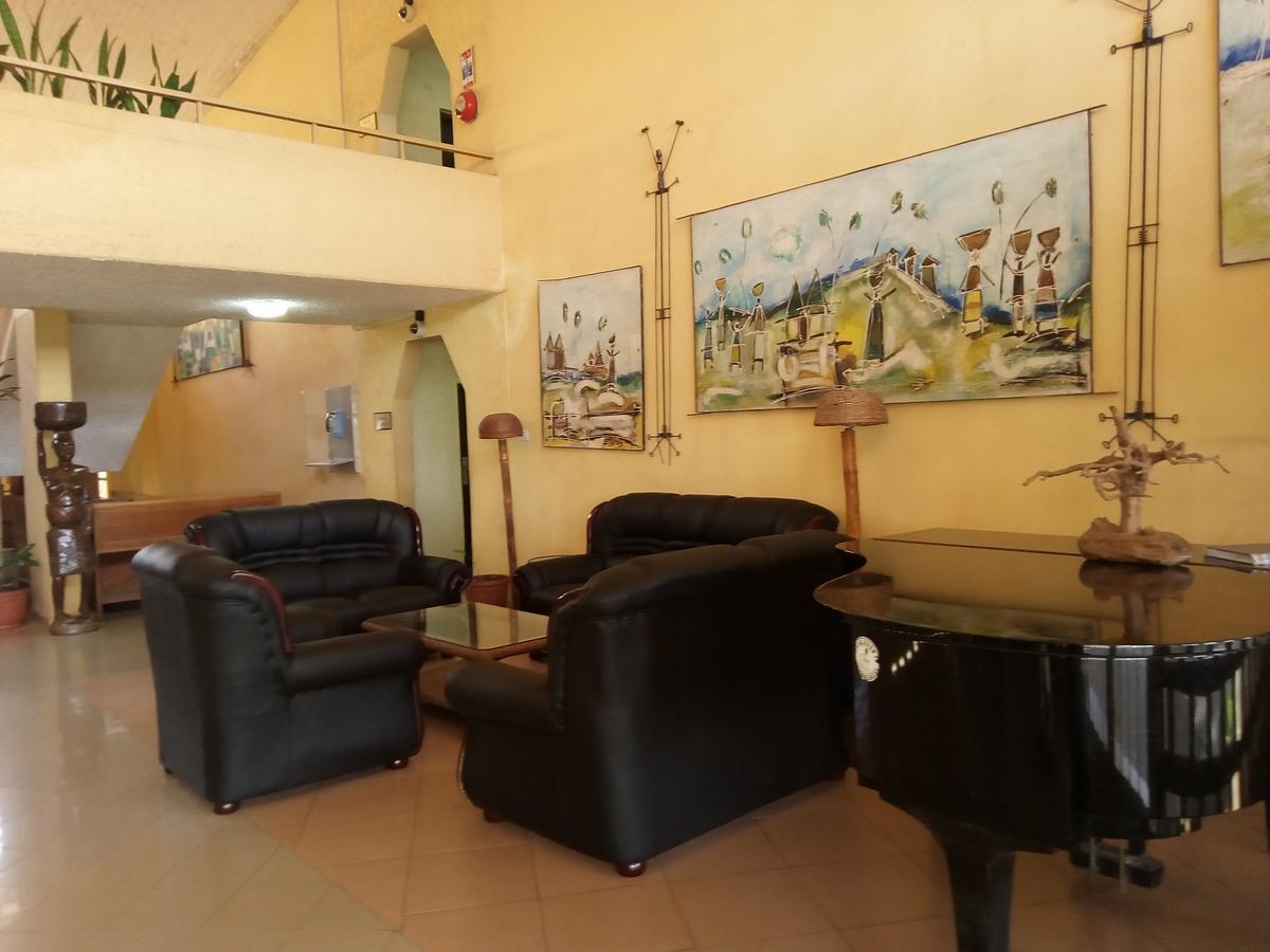 Lungi Airport Hotels Tulun エクステリア 写真